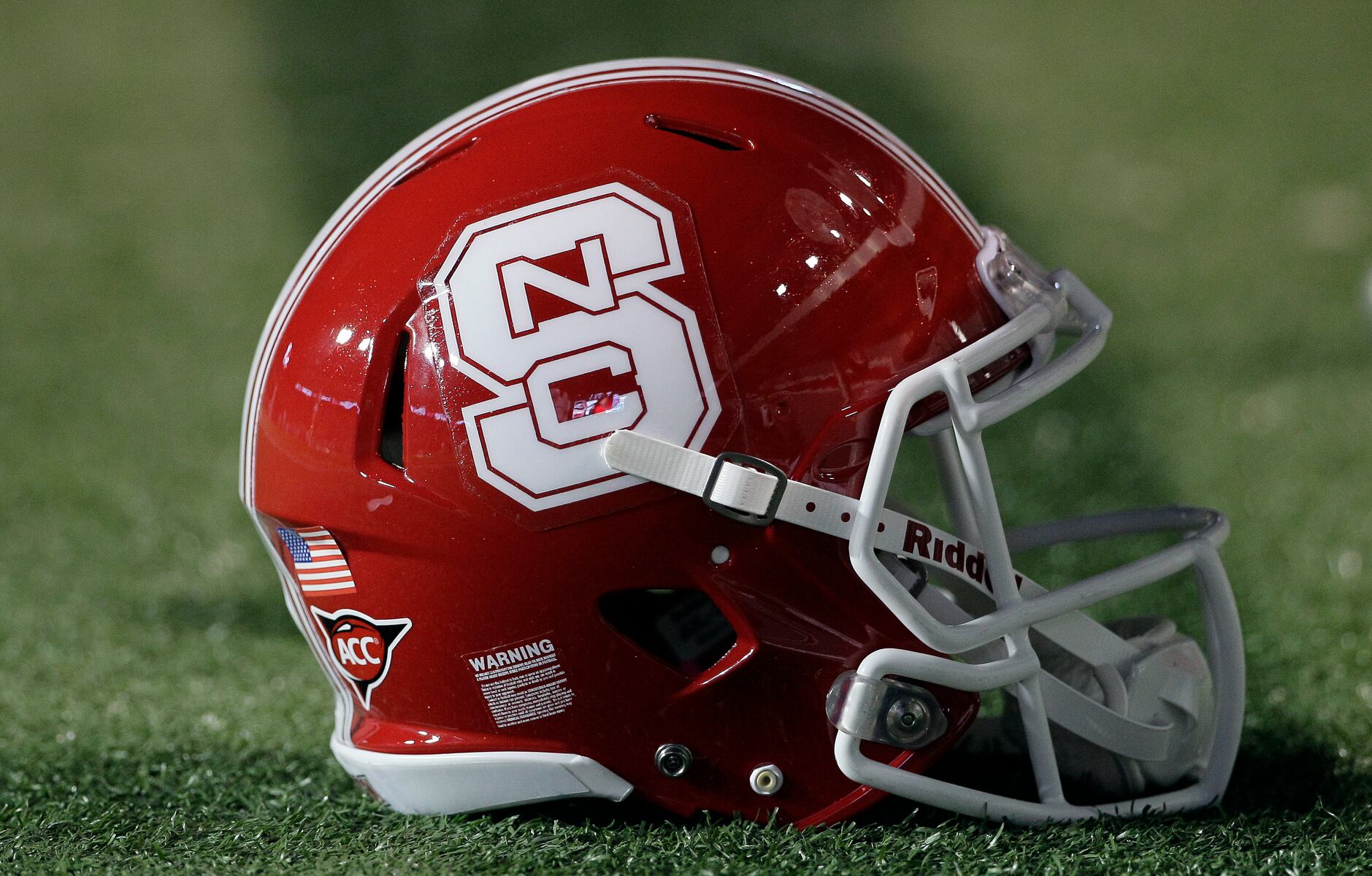 Rock guitarist, ex-college football player to have ‘13-hour operation’ in cancer battle