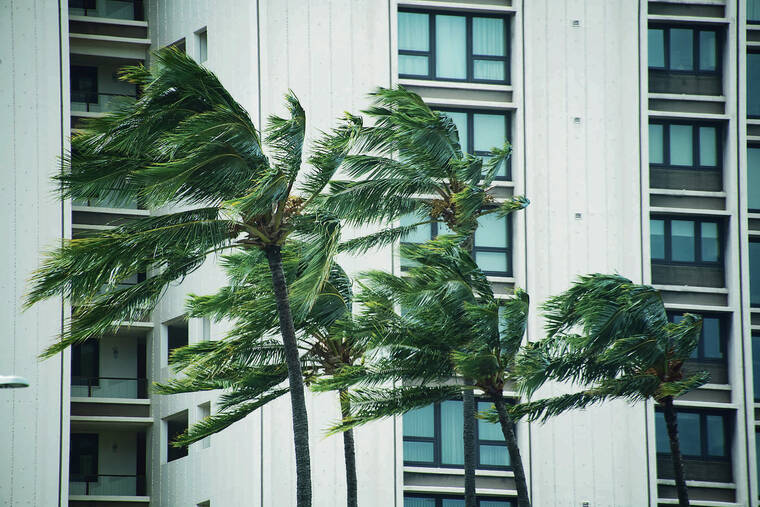 Lowell expected to become hurricane, but not pose threat to Hawaiian Islands
