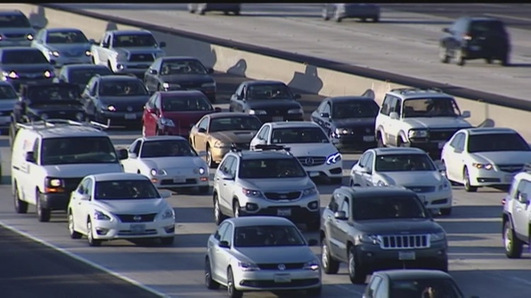 Northbound I-5, I-805 lanes to close overnight for restriping