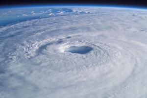 Some hurricanes have shifty eyes