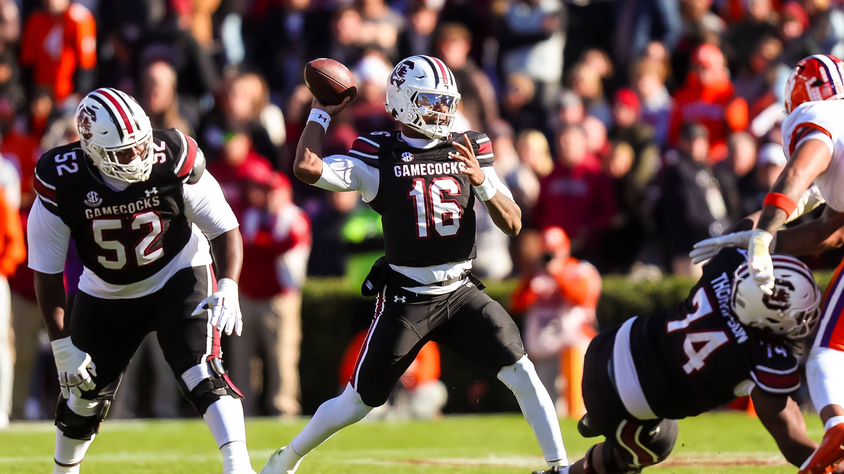 LaNorris Sellers: What an Improvement From Him Means For the Gamecocks and Himself