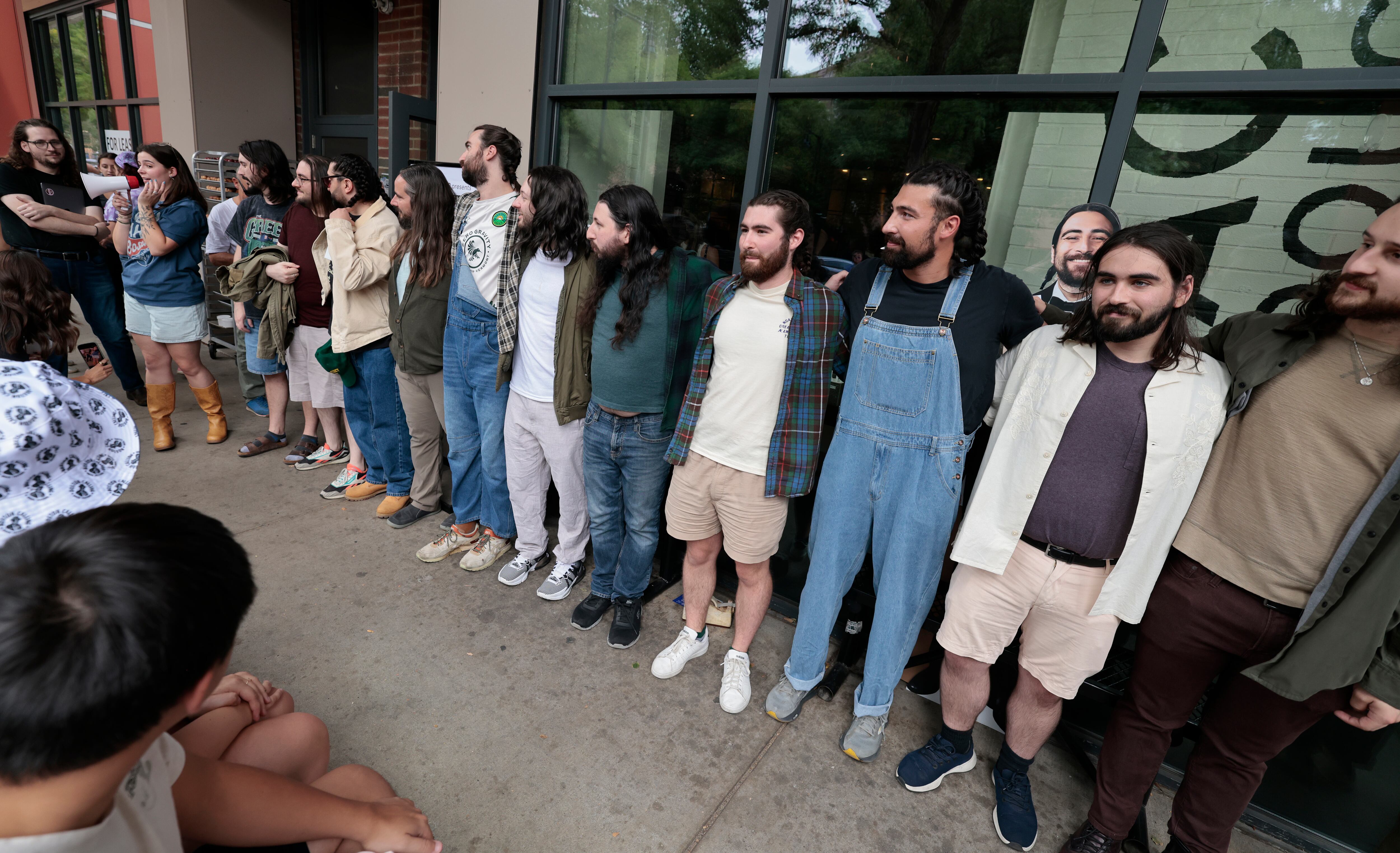 This was the scene at Sunday’s Noah Kahan look-alike contest in the South End