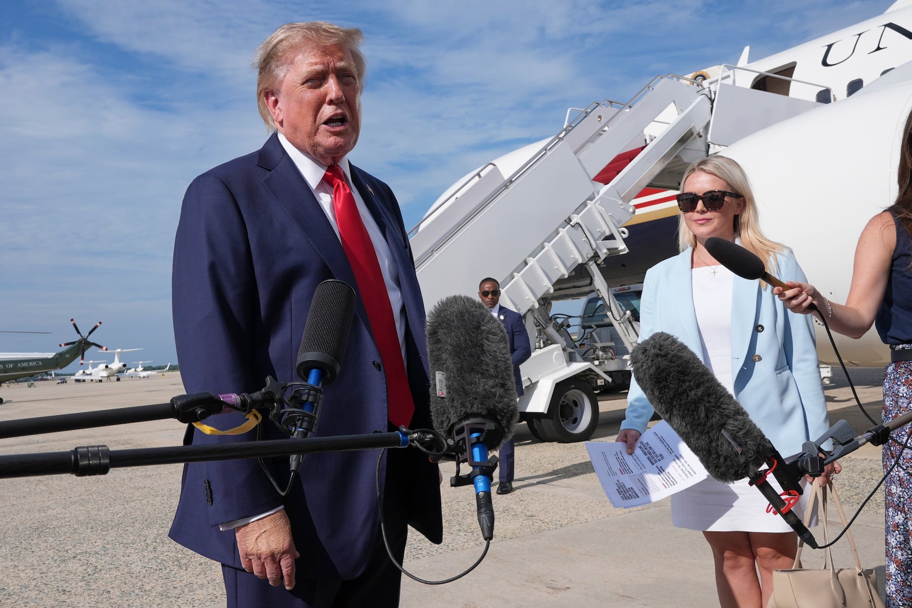 Ex-Trump attorney ‘absolutely’ open to replacing Karoline Leavitt