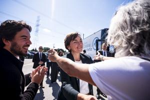 Coalition Avenir Québec's health care reversal criticized by rivals on campaign Day 5