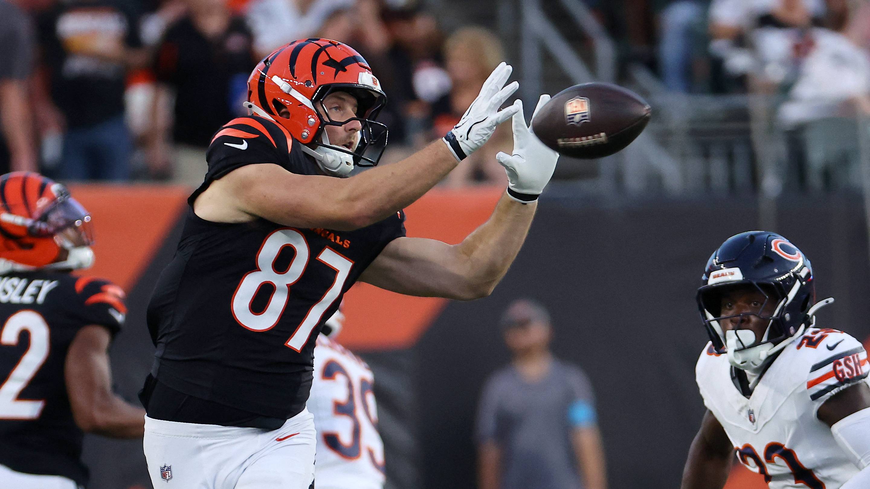 Cincinnati Bengals Part Ways with Tight End Tanner Hudson ... for Now