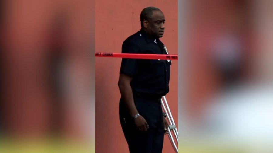 Ex-LAPD cop again charged in 2015 murder of man in Venice