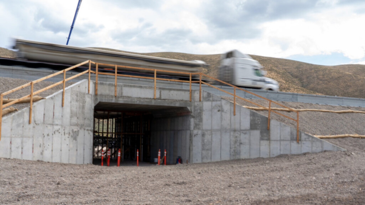 Idaho is building a $20.8m wildlife crossing to help deer migrate safely