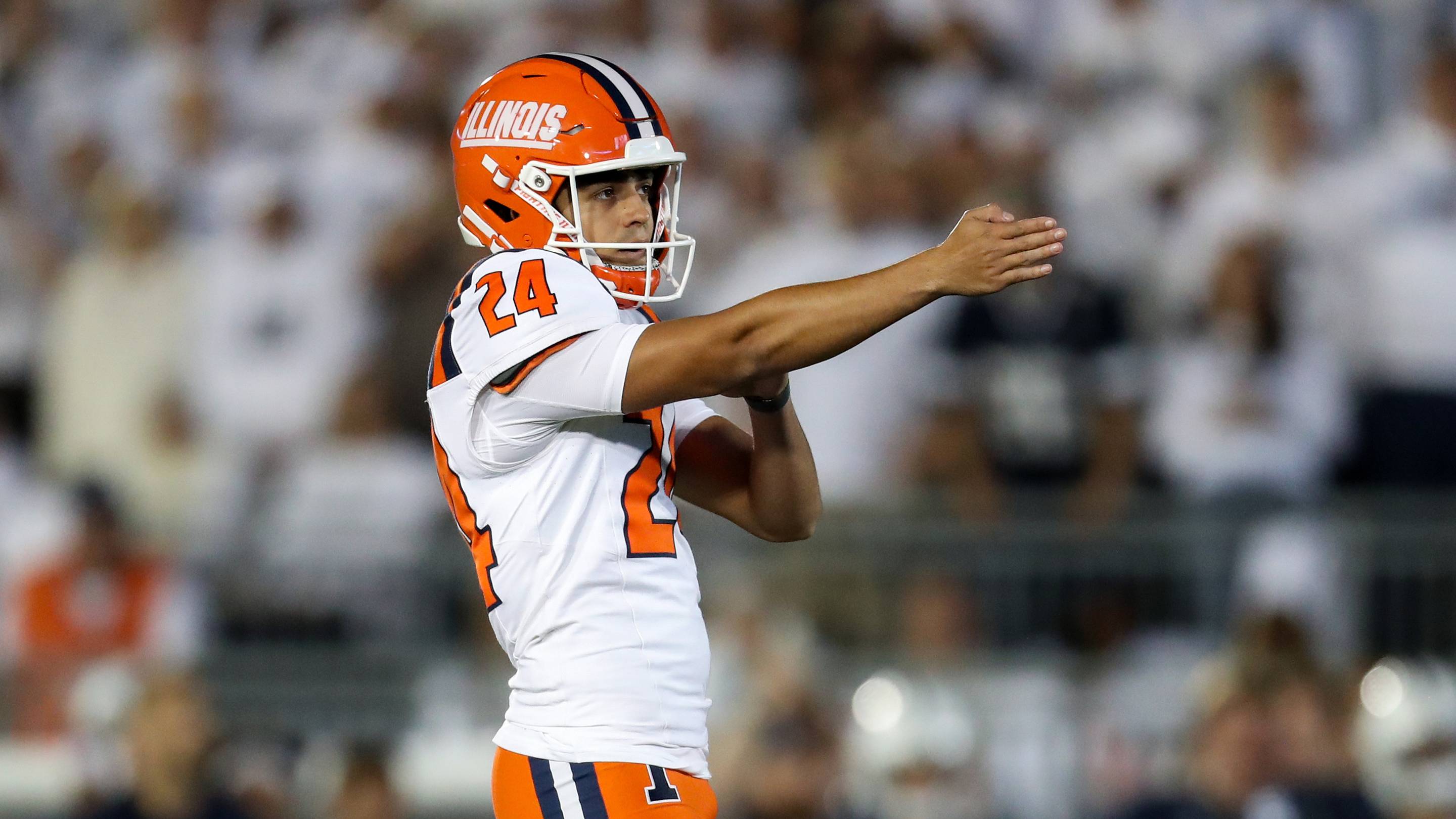 Mike Elko Addresses Where Texas A&M Kicking Game Stands Heading Into Week 1