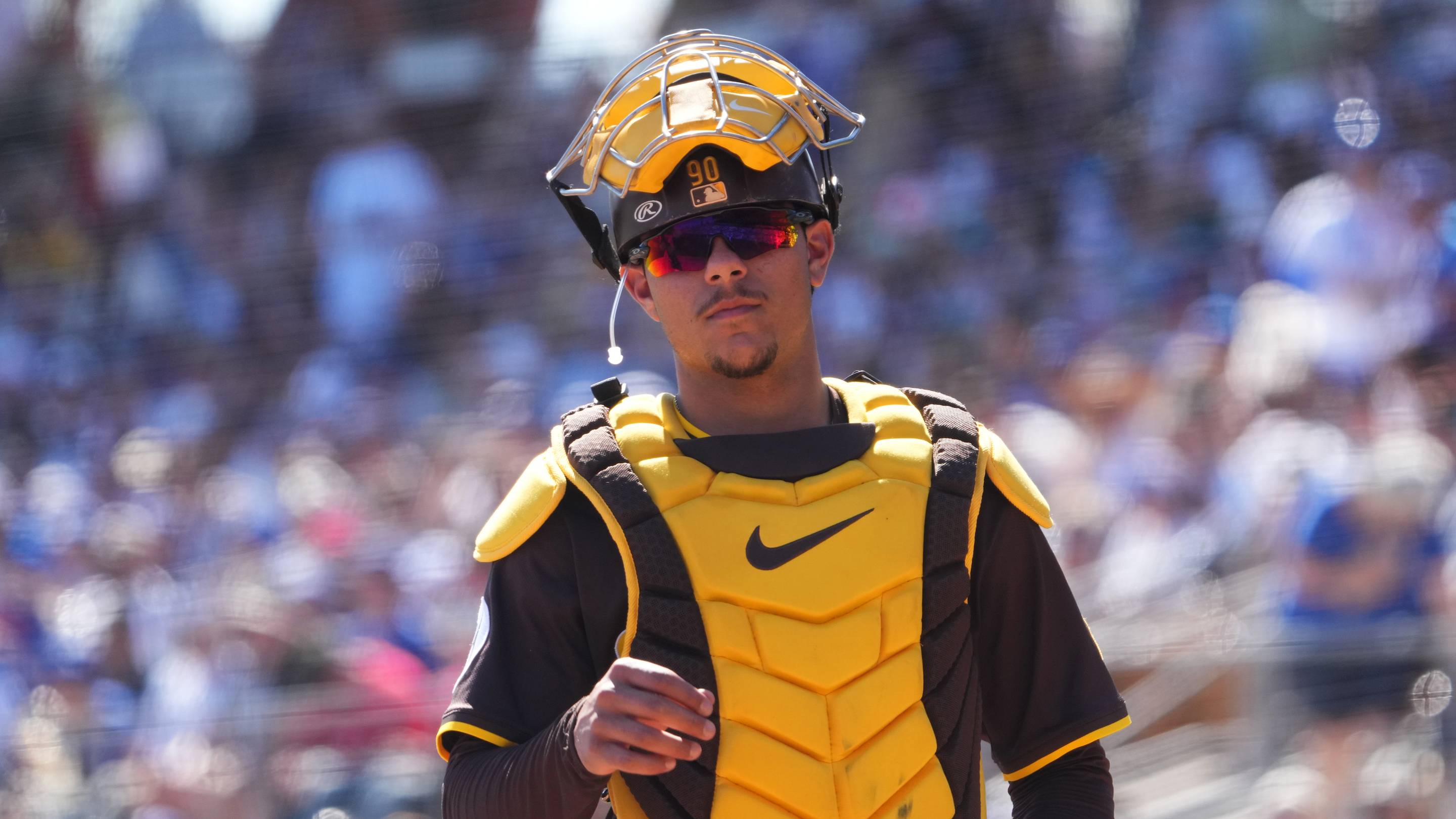 Padres Calling Up Top Prospect Ahead of Tuesday’s Game Against Reds