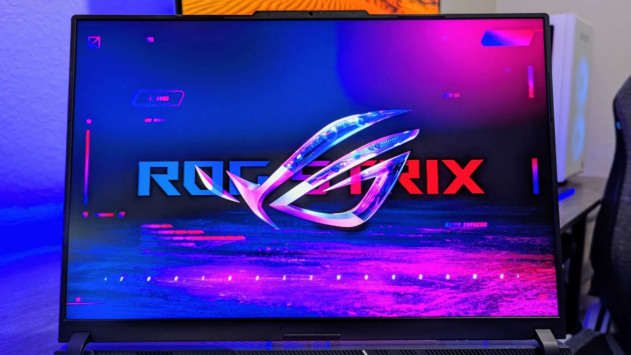Best Buy's Labor Day Sale has brought one of our favorite high-class gaming laptops' Memory-Crisis-induced price hike down by 24%