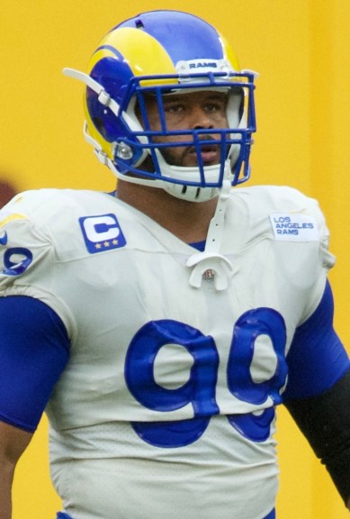 Aaron Donald’s Stunning Return to the Rams Piles Onto a Brutal 49ers Summer Already Rocked by Kyle Shanahan’s Car Crash and Mounting Injuries