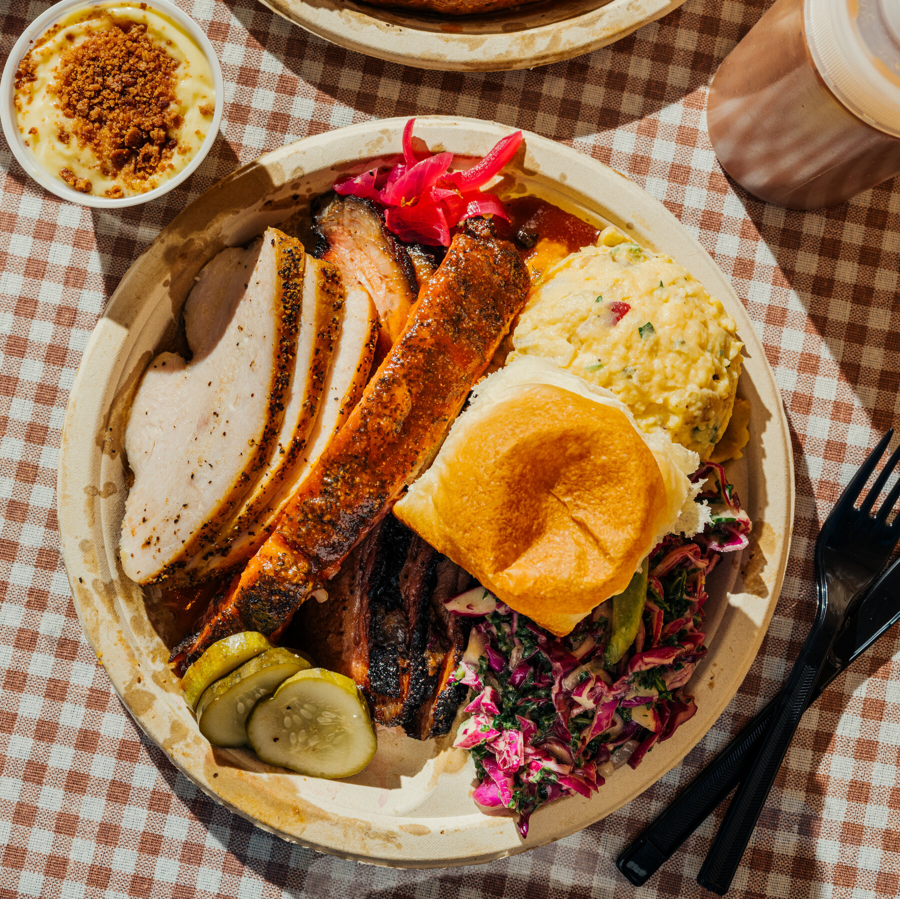 Kirbee’s Brings Texas BBQ Smoke and Green Spaghetti to Brooklyn