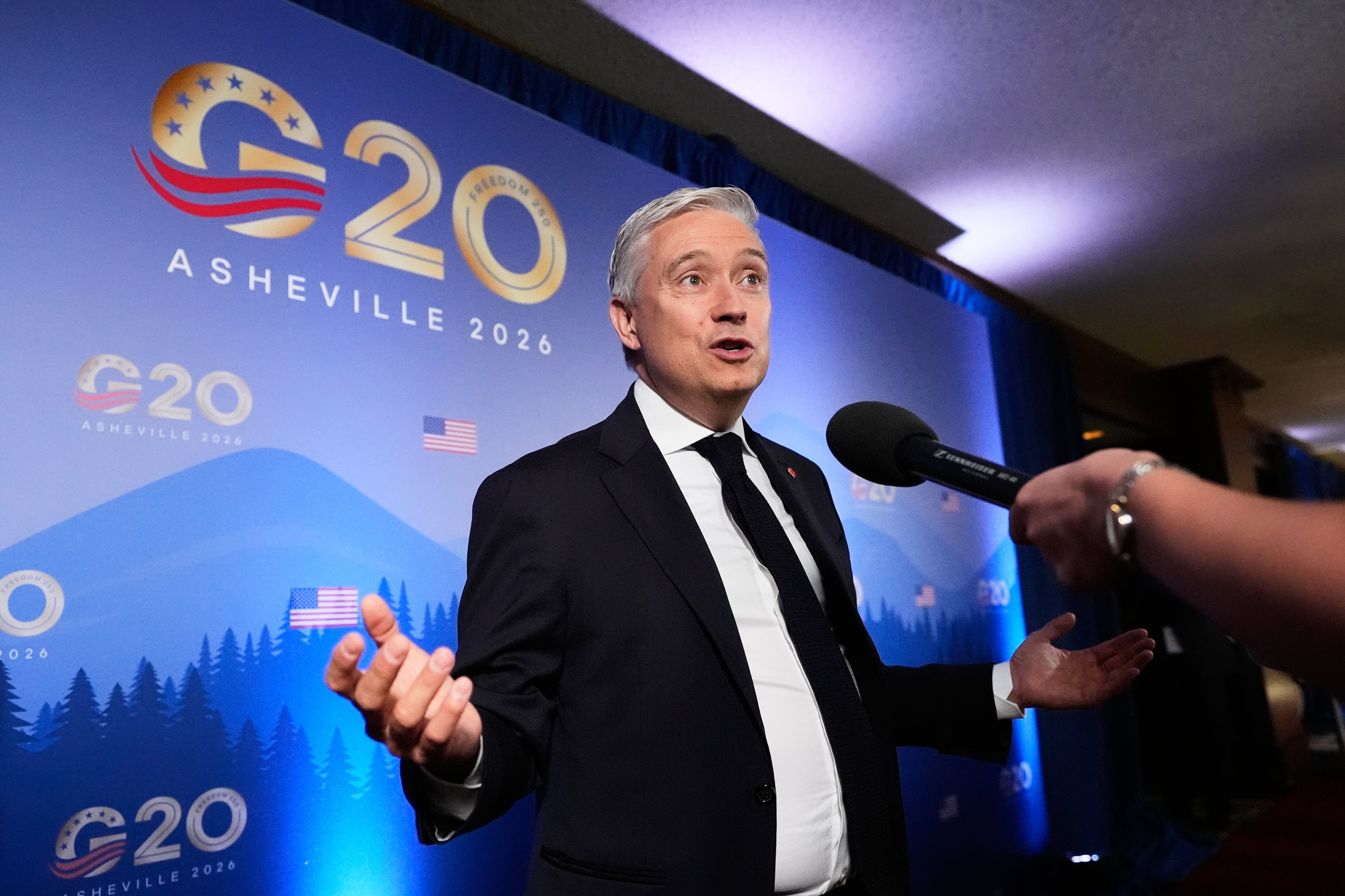 U.S. inviting Russia to G20 caused ‘a lot of discomfort’, Champagne says