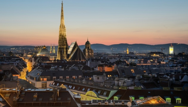 Austria offers Vienna as venue for Ukraine peace talks