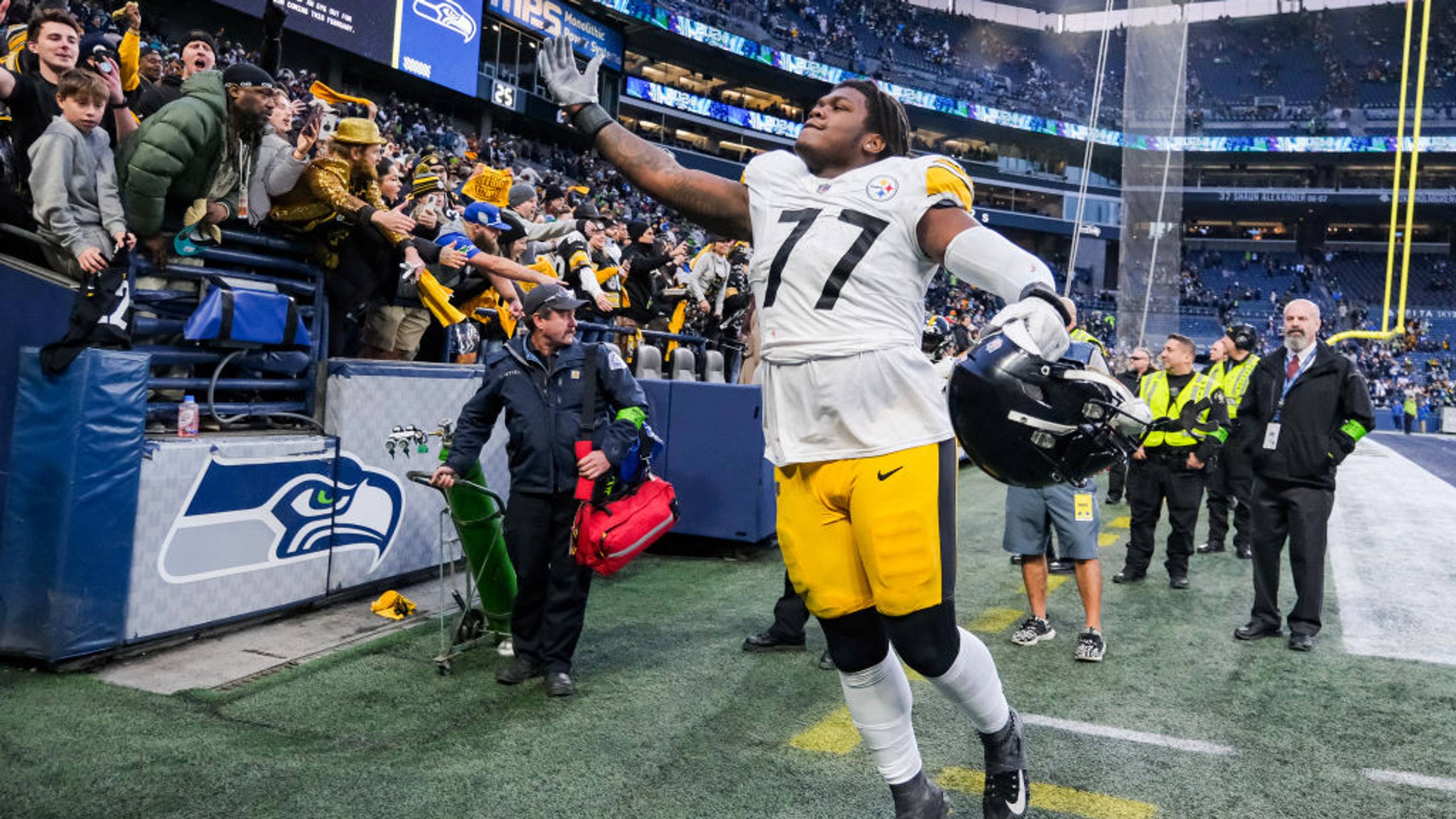 Calificaciones del intercambio Steelers-Cowboys: Pittsburgh envía al OT Broderick Jones a Dallas