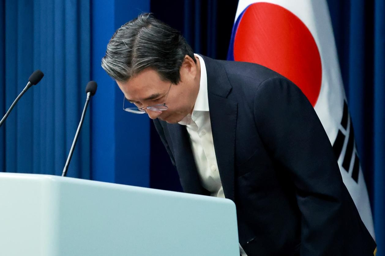 Kim Yong-beom breaks silence on policy controversies after resignation