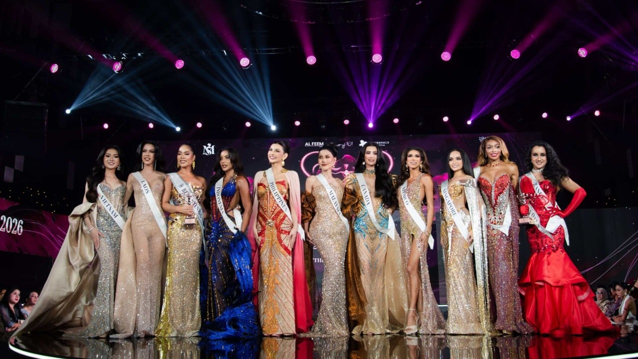 Malaysian under fire for cross-dressing at beauty pageant in Thailand