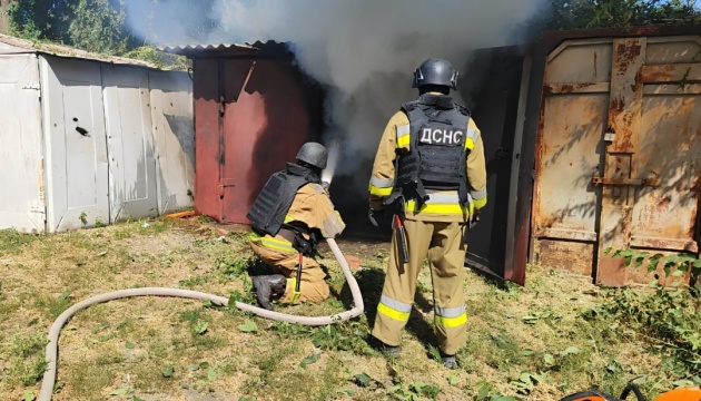 Russian strikes in Sloviansk community injure four and damage homes