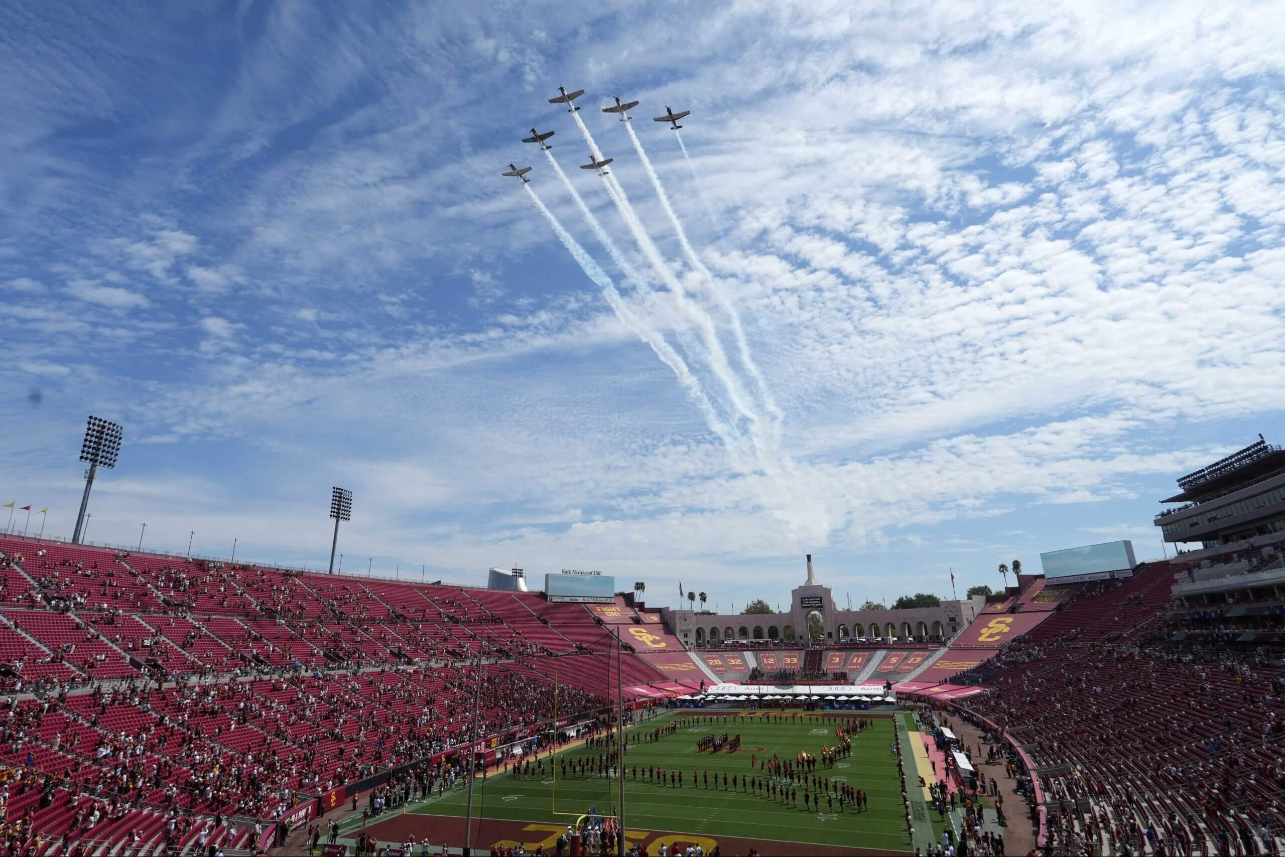 What USC's empty seats say about college football's scheduling problem