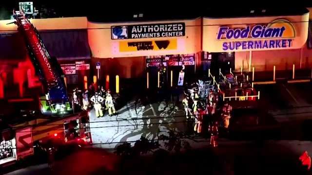 Crews put out electrical fire that sparked outside NE Miami-Dade grocery store