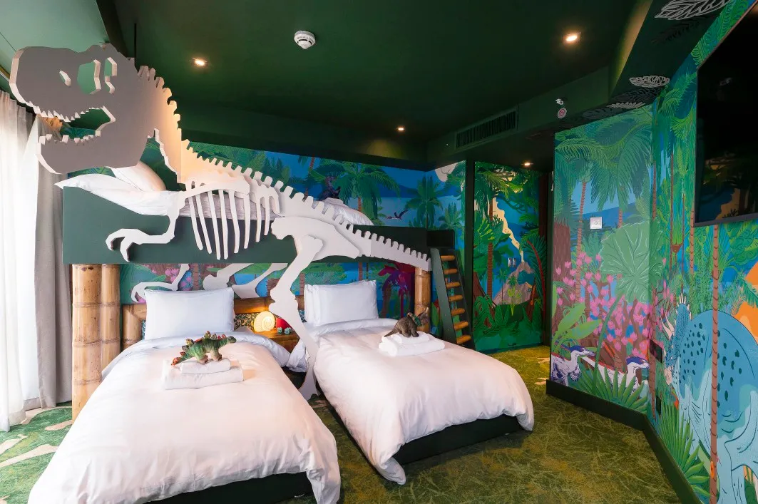 Age of the dinosaurs tops children’s ultimate time-travel wish list, research reveals