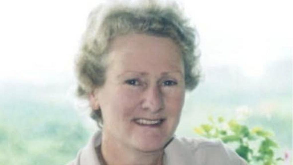 Four arrested over woman's murder 32 years ago
