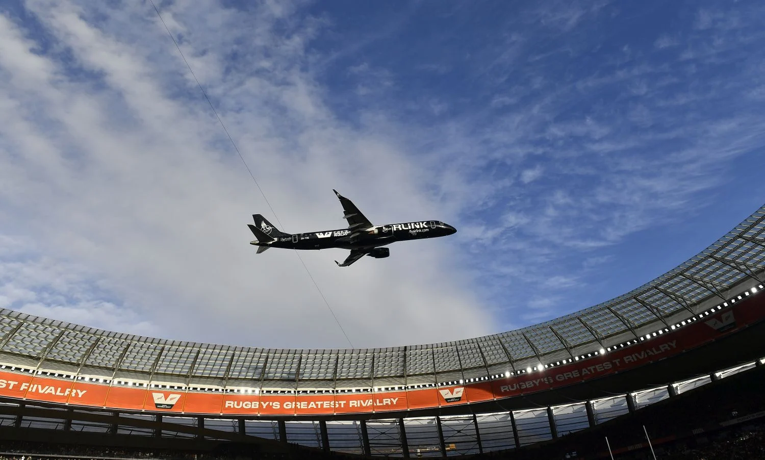 Airlink withdraws FNB Stadium flyover application as SACAA investigates Cape Town stunt