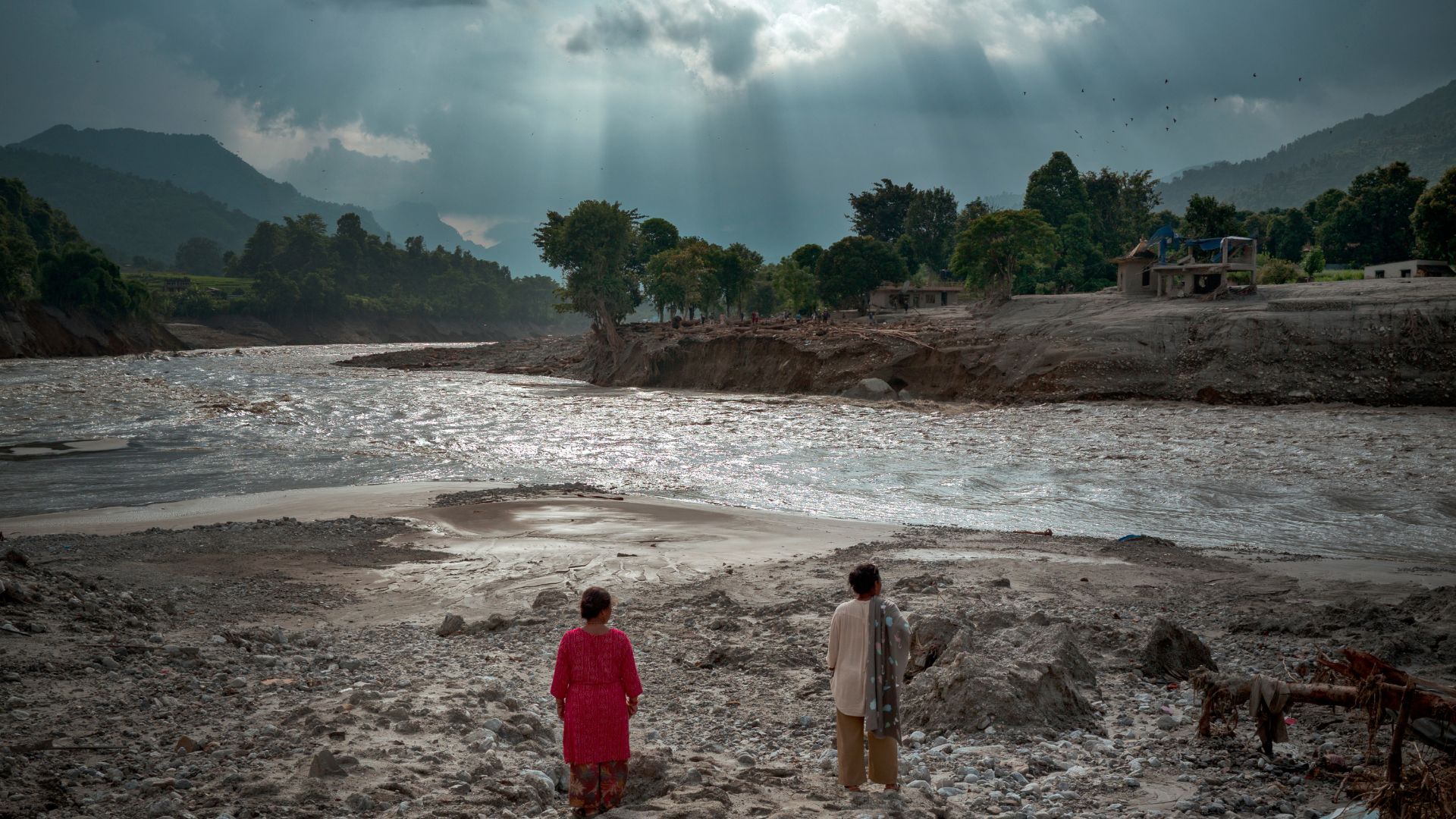 Who’s cashing in on fake Nepal flood videos — and why they’re so popular