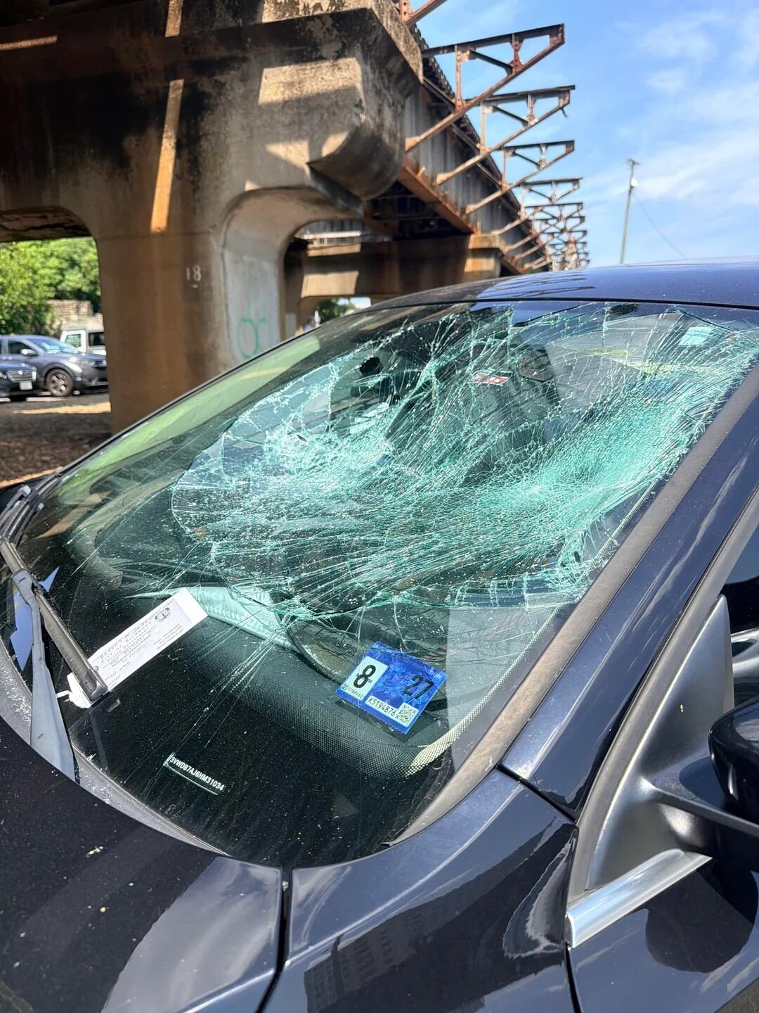 More than 80 cars vandalized after man smashes windshields with brick