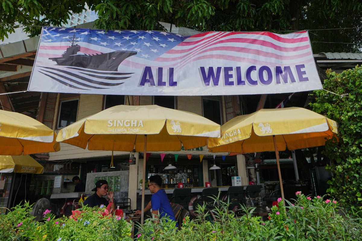 5,000 US sailors land in Pattaya after months at sea under prostitution warning