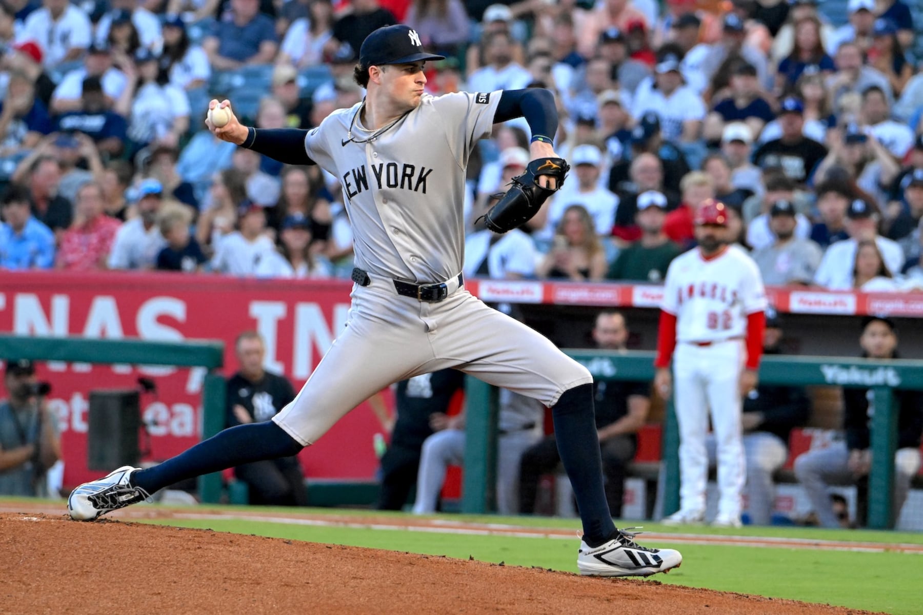MLB magic numbers, schedules, tiebreakers: Yankees gain on Rays; Dodgers passed for bye (9/3/26)