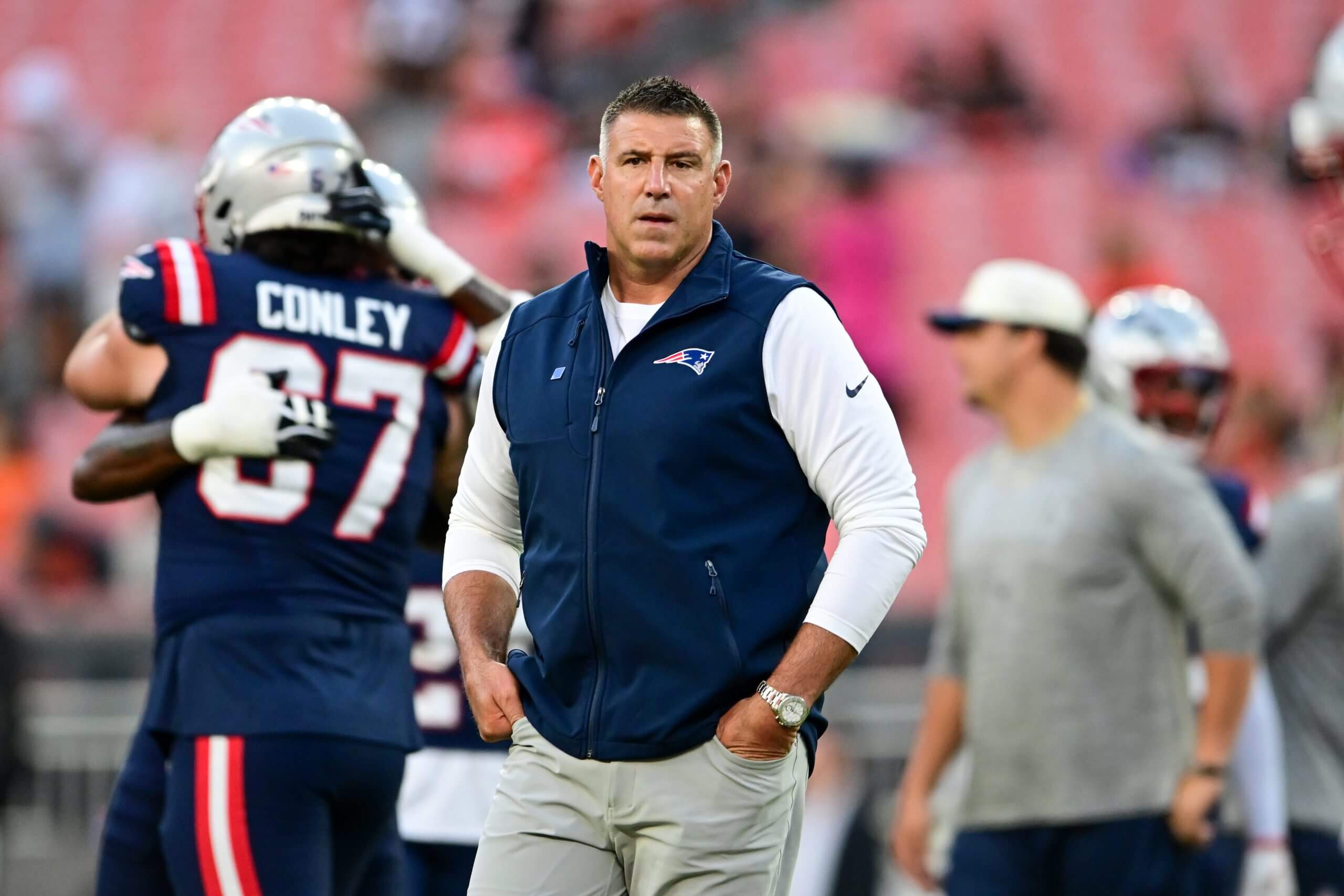 How Mike Vrabel, Patriots are looking to bounce back from last season's Super Bowl loss