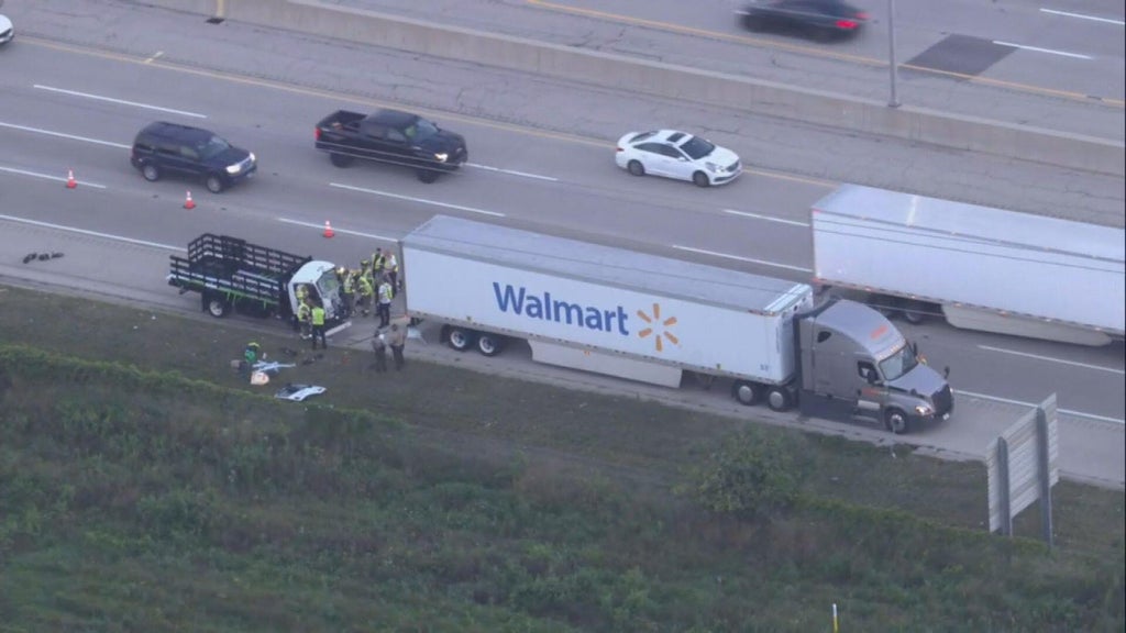 Driver hospitalized after crash involving car, truck on I-90 in Chicago's northwest suburbs