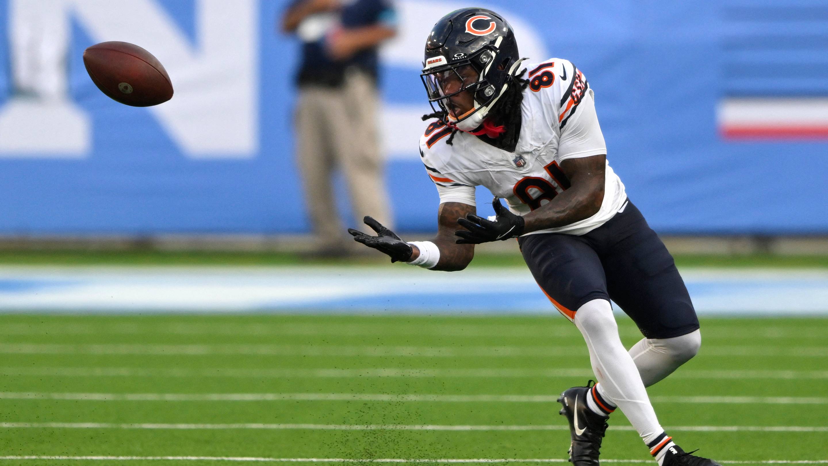 Bears WR Zavion Thomas' New Number, Playing Style, Will Inject Dose of Nostalgia