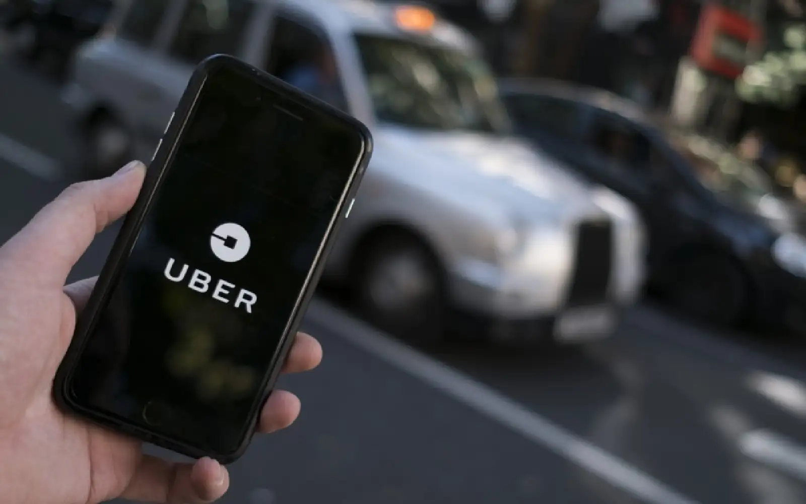 European Uber drivers start class action against ‘dynamic pricing’