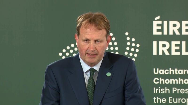Courts running 'effectively' amid aid dispute - minister
