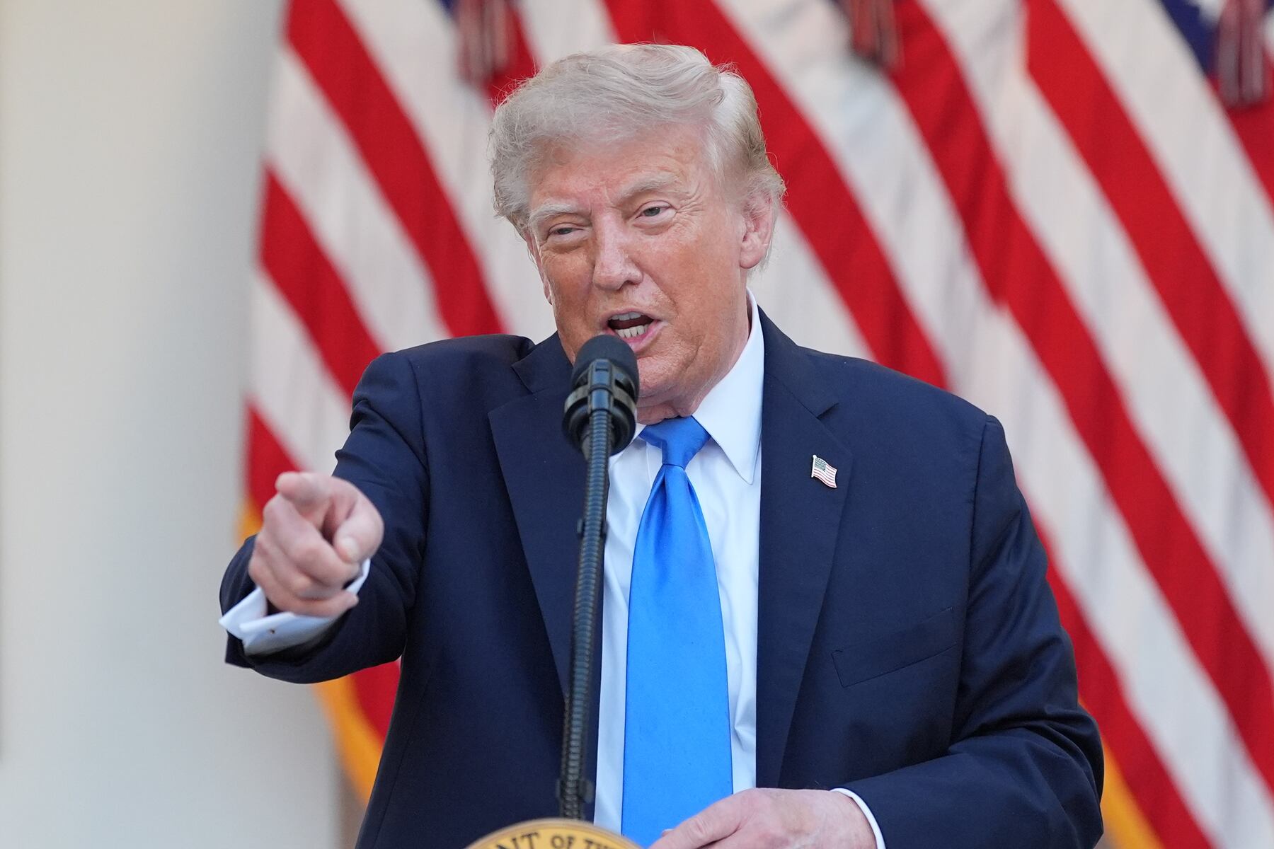 Trump sends shocking message to his ‘obese’ friend
