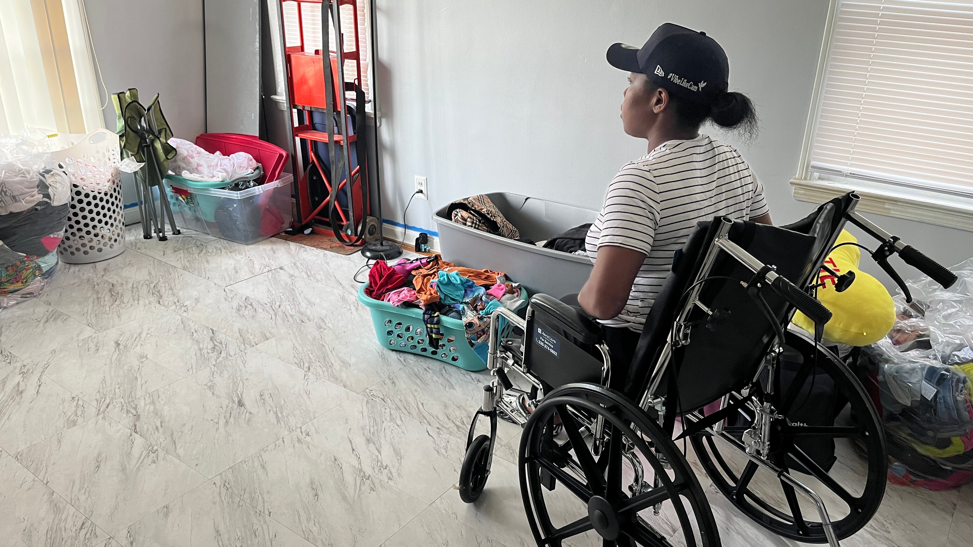 Woman who lost leg in fatal crash returns home to find belongings missing