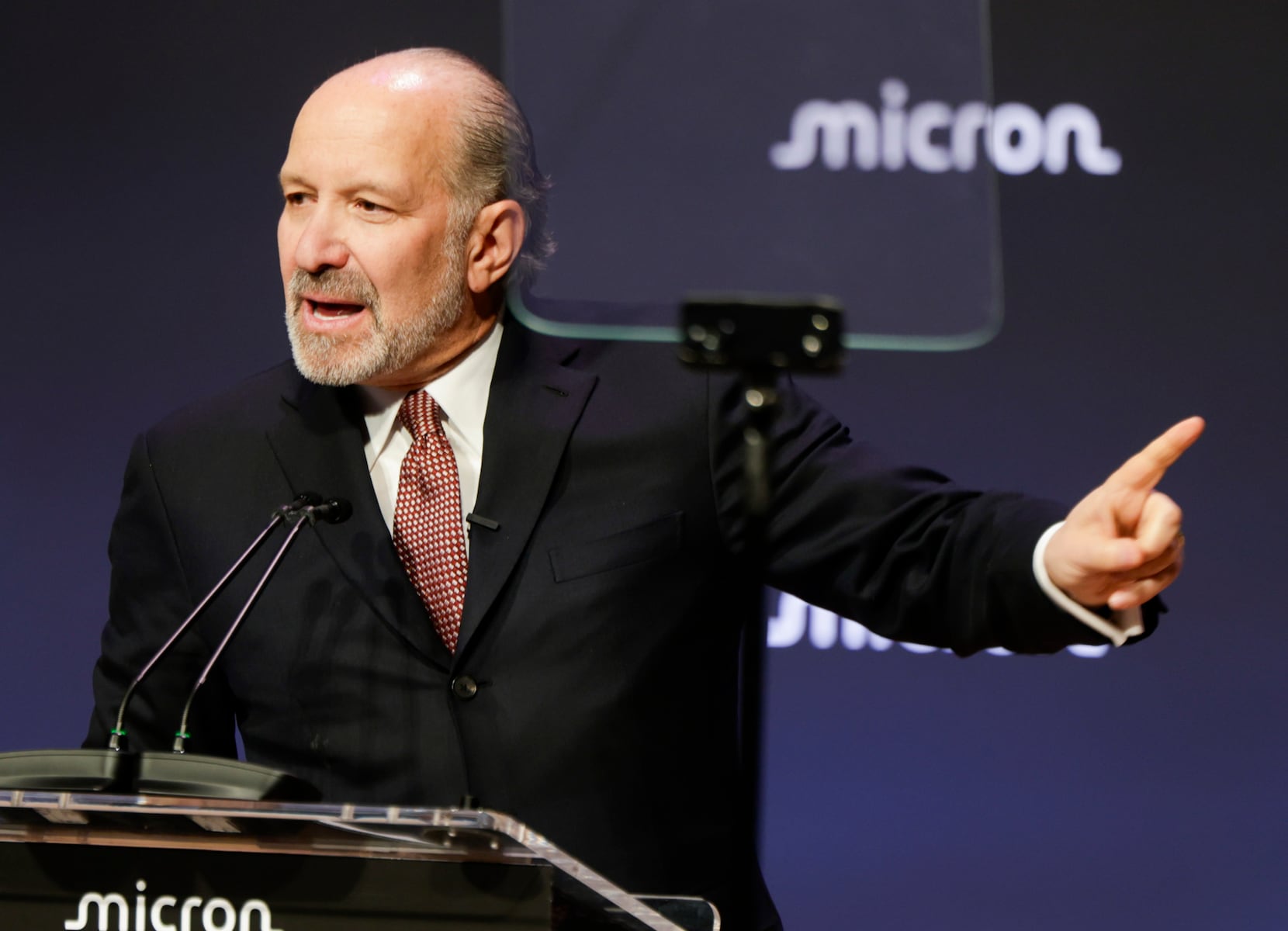 Top Trump official savaged for stunning remark about data centers: ‘Nothing but a liar’