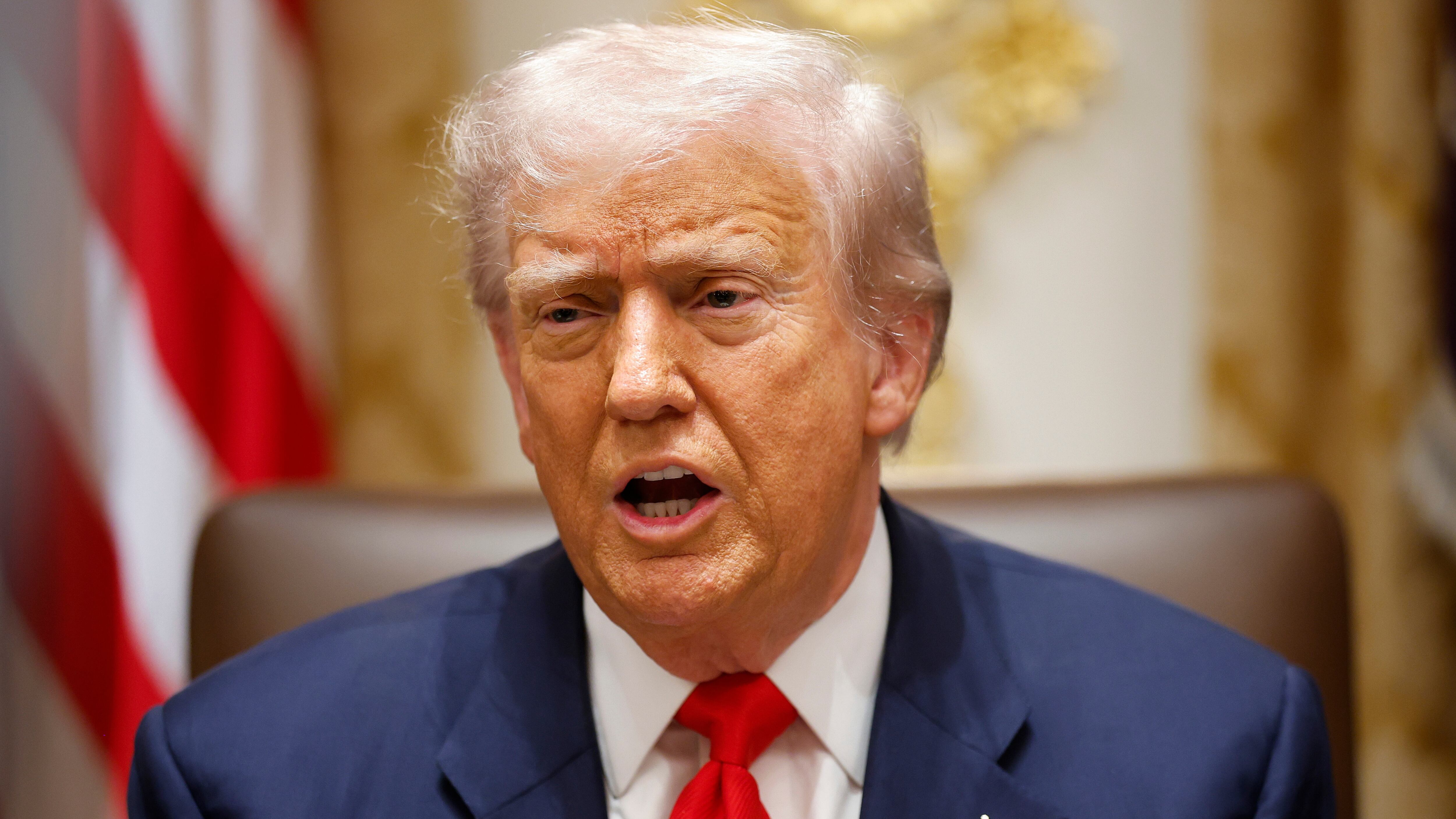GOP Anxiety Over Trump’s Missing Midterm Millions Boils Over