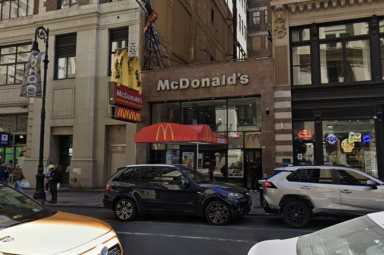 One man stabbed, second slashed in separate Lower Manhattan attacks