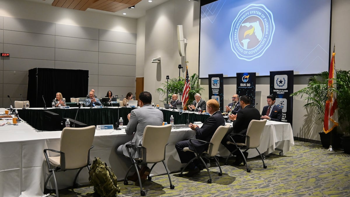 Florida bans students without legal residency from public universities