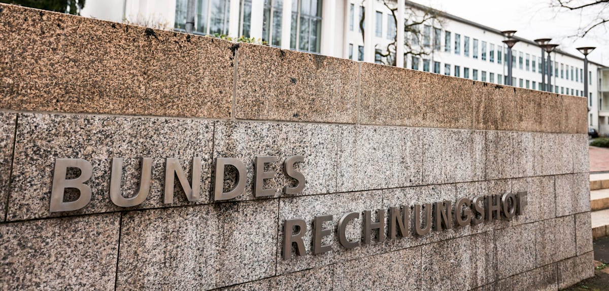 „Irreführend“ – Bundesregierung weist Kritik am Ausbau des Beamtenapparats zurück