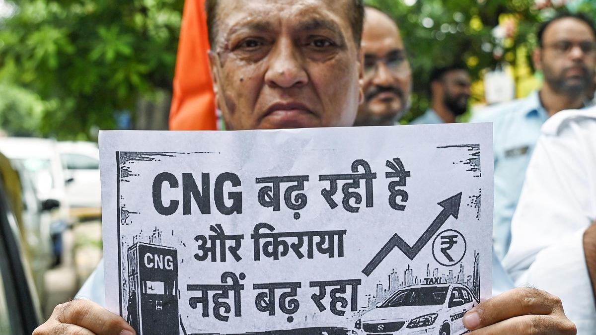 Auto, taxi unions in Delhi seek fare hike amid rising CNG prices