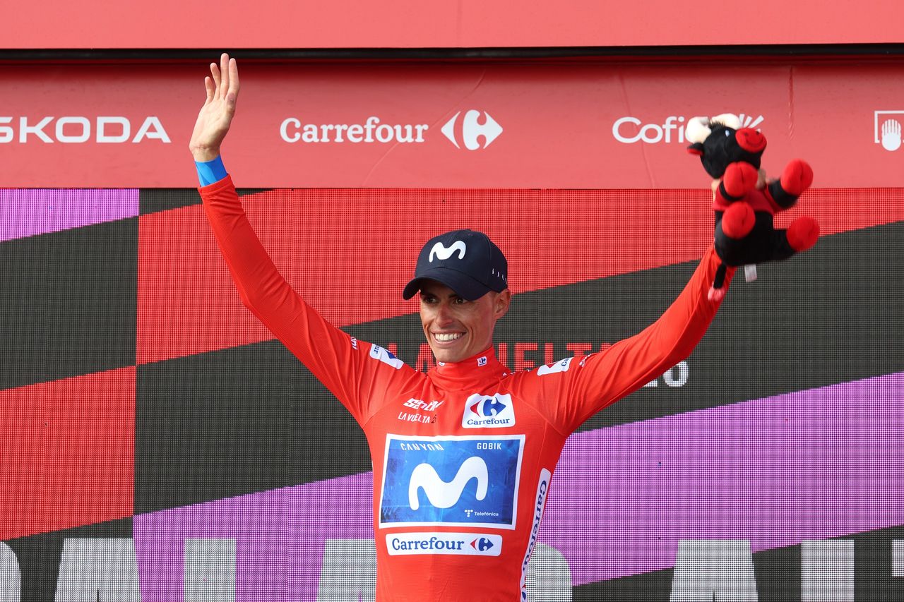 Tactically perfect and attacking like never before – Enric Mas drops all his rivals at the Vuelta a España, but he must keep attacking – Analysis
