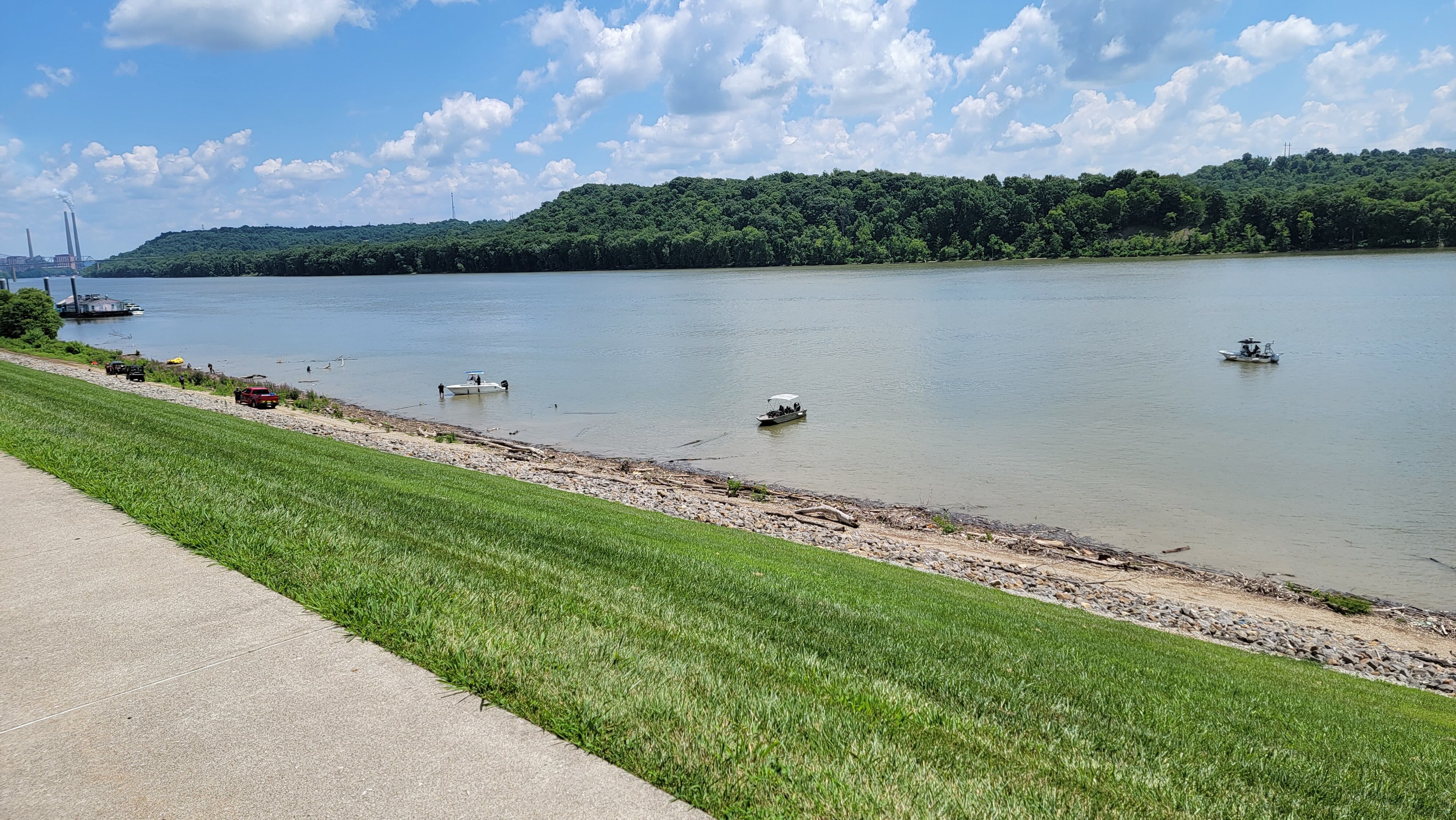 Man dies trying to retrieve remote-control boat from the river, coroner confirms