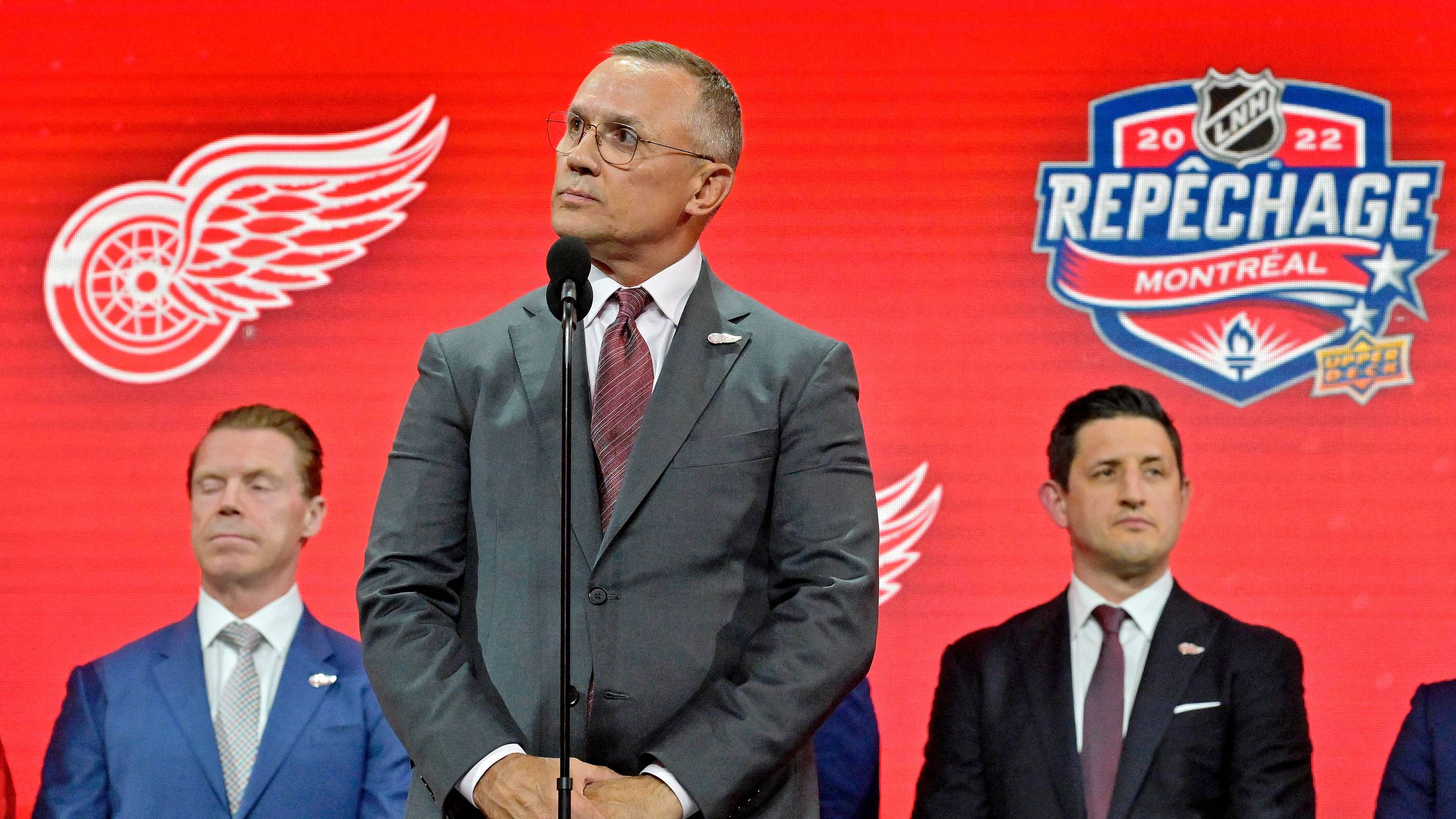 Timeline Clarified in Detroit Red Wings' GM Hunt