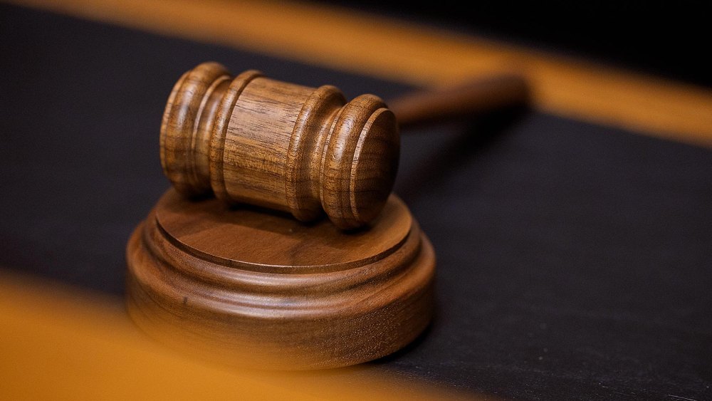 'Trusted' Employee Stole $2.5 Million From Karen Kane Clothing Company: DA