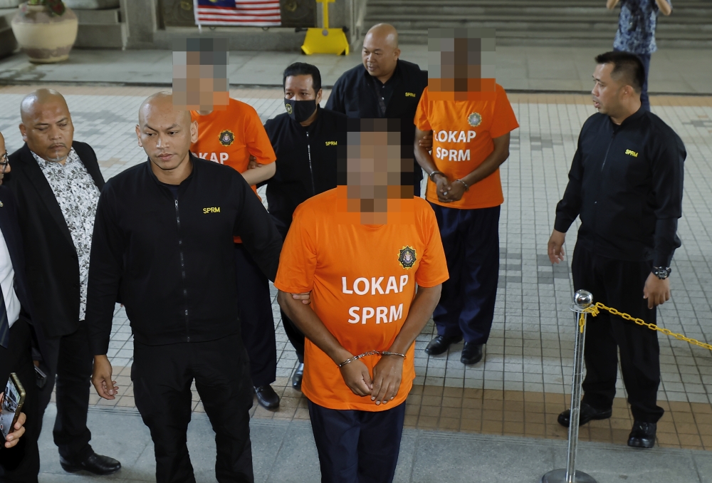 MACC drops orange garb requirement for suspects brought to court for remand