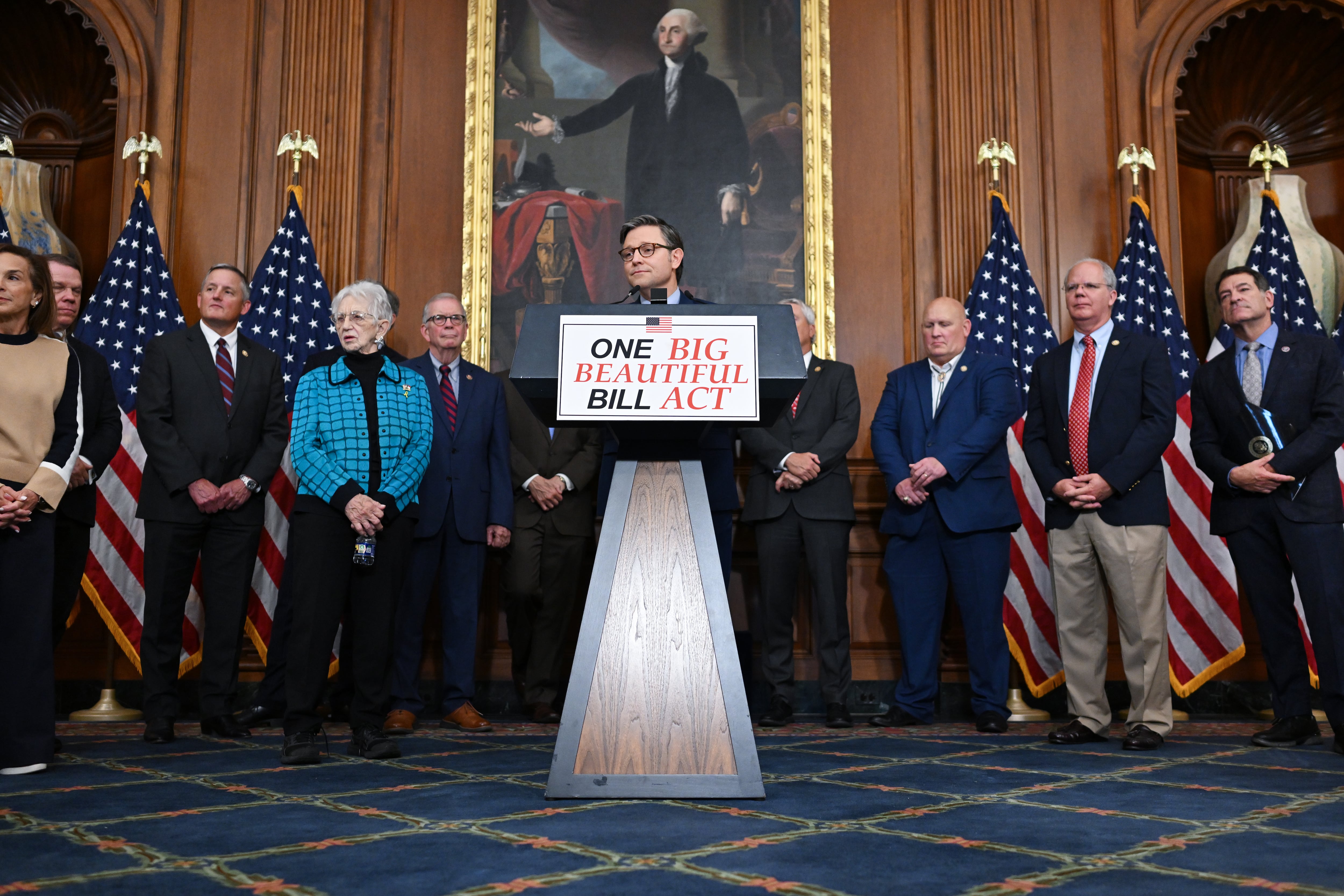 College loans were late due to new federal rules. Students are paying the price.